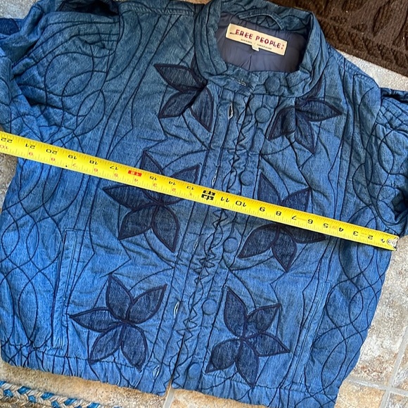 Free People Quinn Quilted Jacket Indigo Combo Size Small NWT - Picture 13 of 15